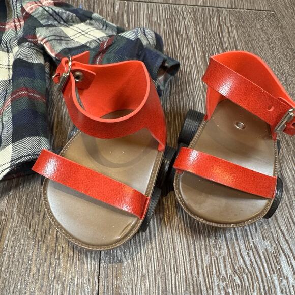 Pleasant Company Molly's After School Outfit + Brown Oxfords & Red Roller Skates - Picture 6 of 13